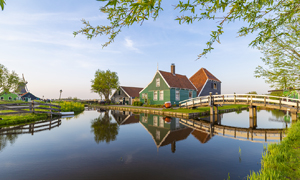 「オランダ　ザーンセ・スカンス」など、世界の風景壁紙を公開！