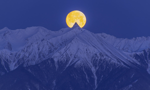 絶景壁紙の旅 春 第1弾「長野県 美ヶ原から見るパール槍ヶ岳」の壁紙を公開！