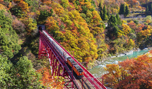 「富山県 黒部峡谷鉄道のトロッコ電車」など、秋の風景壁紙を公開！