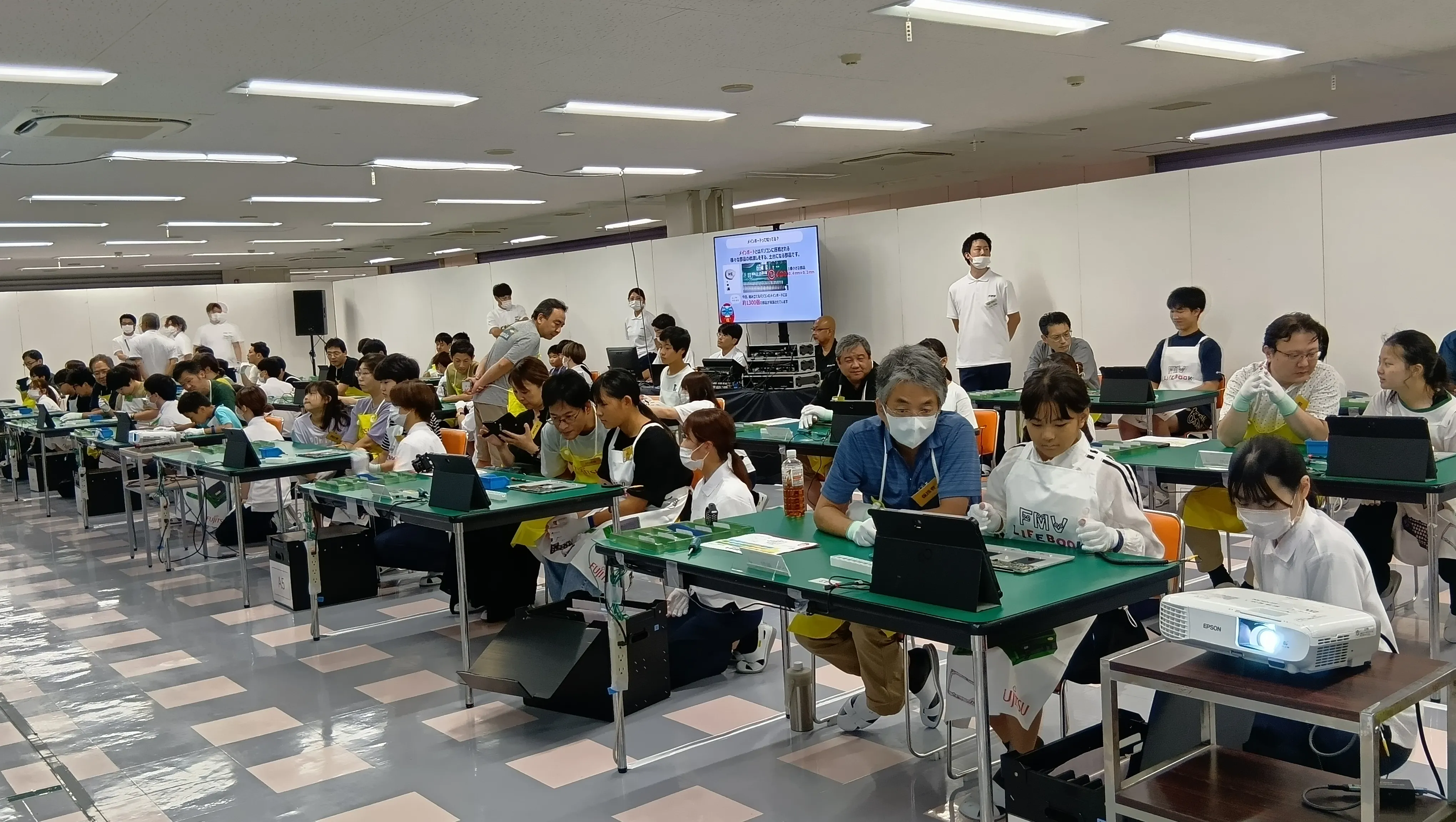 FMVパソコン組み立て教室 イメージ